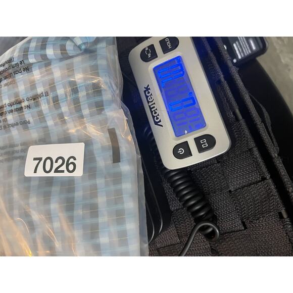 Robert Graham Check Plaid Resort Retro Classic Shirt L Flip Cuff Preppy Vacay - Picture 14 of 14